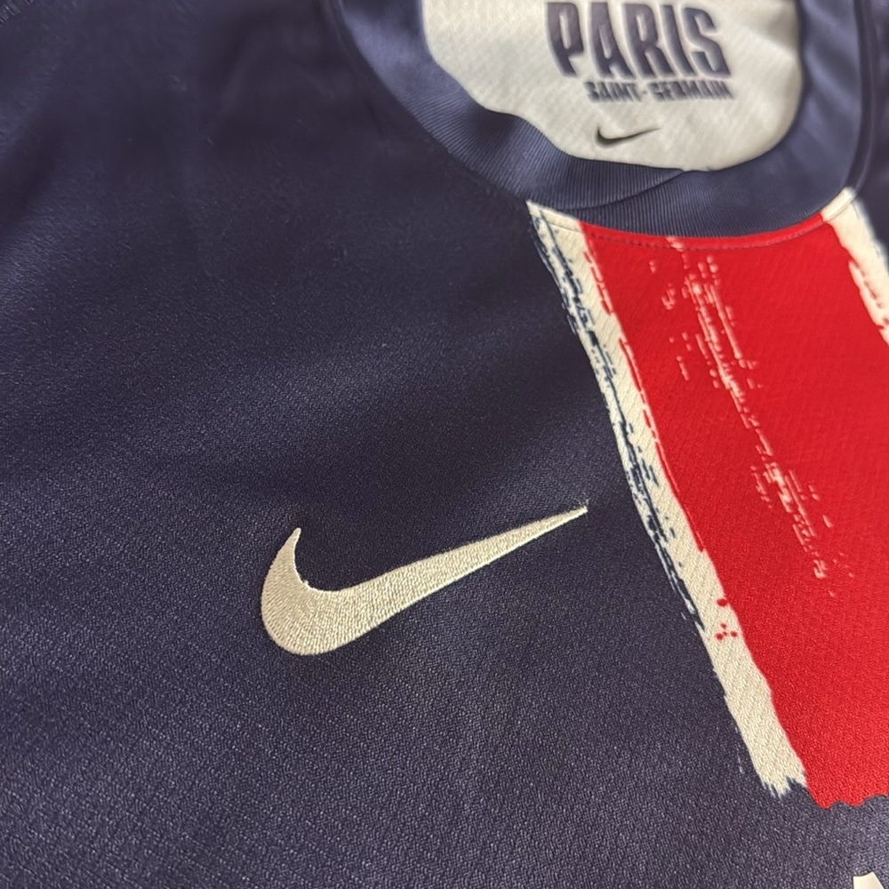 PSG #29 Bradley Barcola 2024-25 UEFA Champions League season home Nike Jersey - Picture 4 of 10